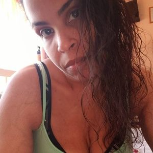 Meet your Posher, Ivette